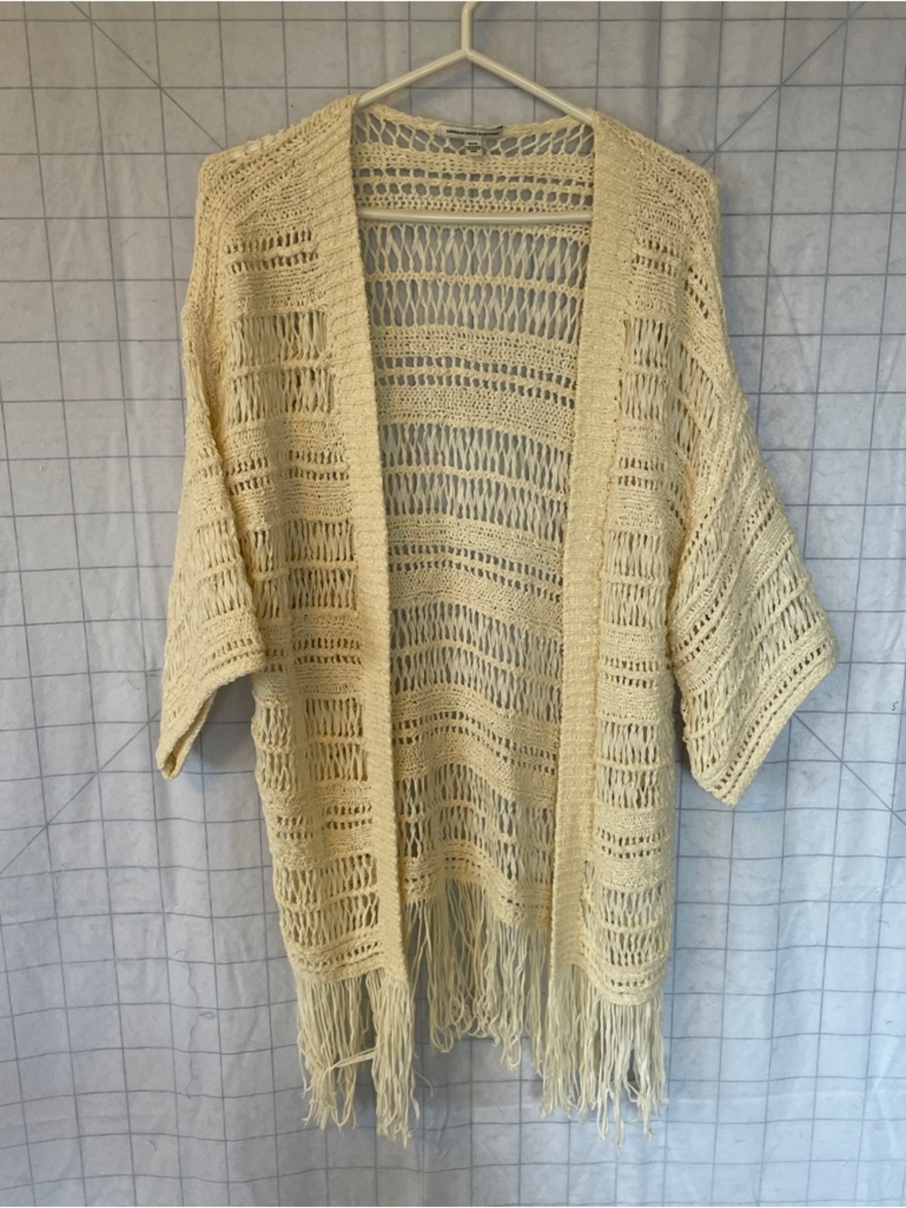 American Eagle  cream crochet poncho/ wrap women’s size M